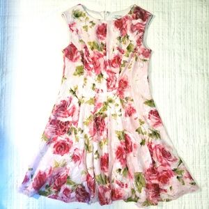 Studio One - New York Floral Lace Dress